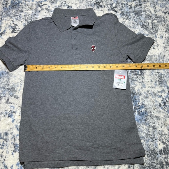 NEW Marvel Polo Shirt Adult Extra Small Gray Spiderman Disney Parks Embroidered - Picture 3 of 9